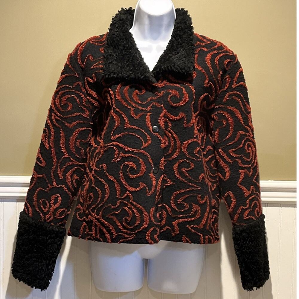 TUB Design Black Red Swirl Cardigan Jacket Faux Fur Collar Cuffs Womens M Canada